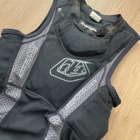 Troy Lee Designs Vest Youth Medium Ultra Protective UPV3900 Black Biking MTB - Picture 4 of 12
